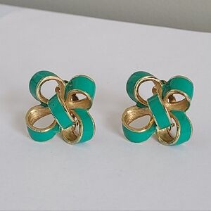 Vintage Donald Stannard Designer Retro Green Enamel Gold Bow Clip On Earrings